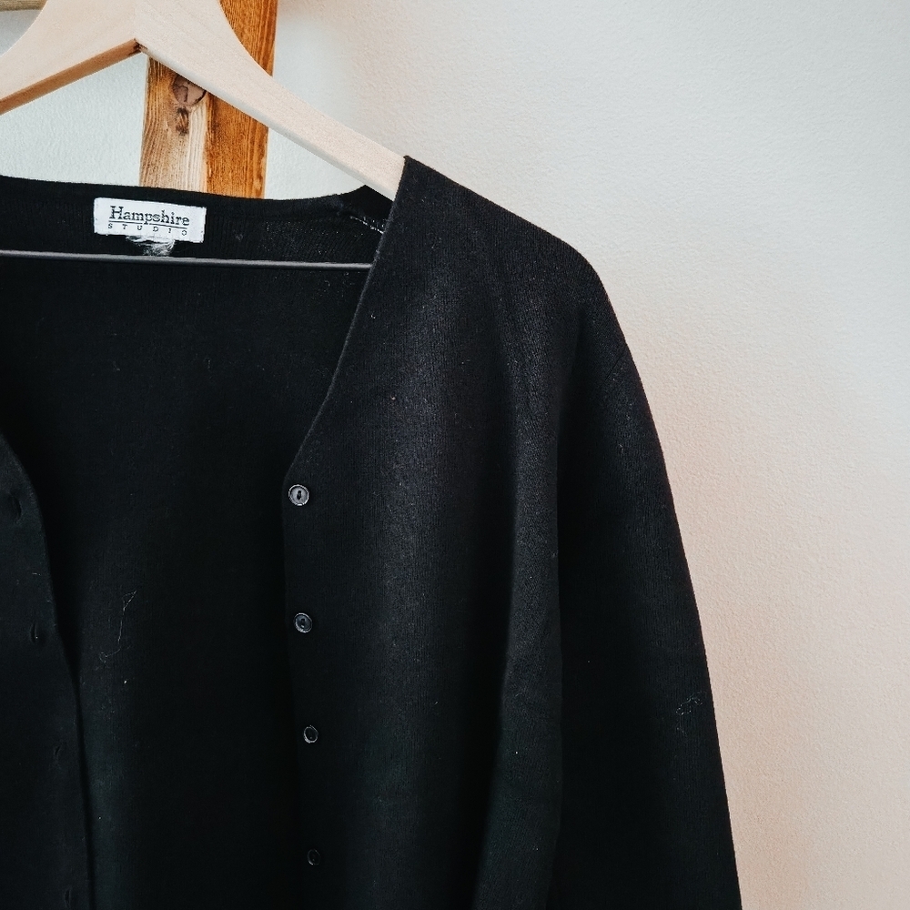 Vintage Hampshire Studio Black Button-Front Cardigan (Size M) - Picture 2 of 5